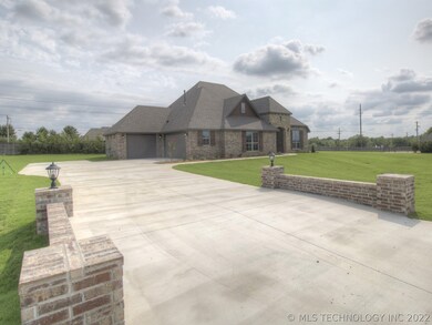 6522 E 86th Place N, Owasso, OK 74055 - photo 2
