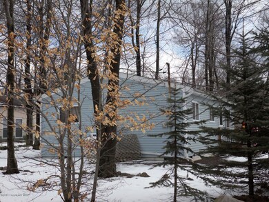 G57 Rimrock Dr, Tobyhanna, PA 18466 - photo 4