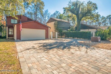5510 Mariners Cove Dr, Jacksonville, FL 32210 - photo 4