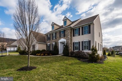 2375 Woodstream Way, Enola, PA 17025 - photo 2