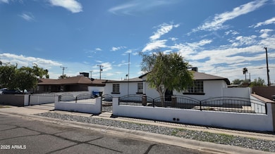 1340 N 38th Dr, Phoenix, AZ 85009 - photo 3