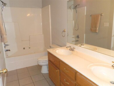 7201 Deerwood Dr, Paragould, AR 72450 - photo 7