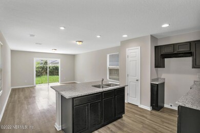 8014 Dandy Ave, Jacksonville, FL 32211 - photo 6