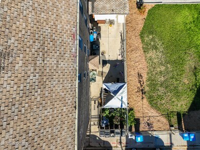 1514 W Fry St, Chicago, IL 60642 - photo 6