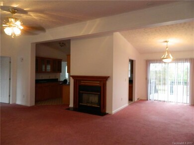 Living Room has gas fireplace