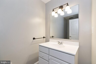 615 N Atlantic Ave, Collingswood, NJ 08108 - photo 6