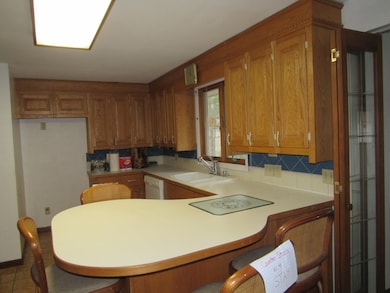 3 Sycamore Ave, Salem, NH 03079 - photo 7