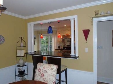 68 Middle St, South Dartmouth, MA 02748 - photo 4