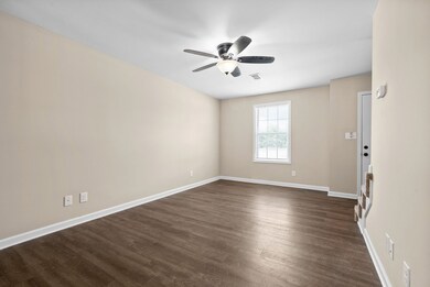 624 Appleton Dr unit C, Clarksville, TN 37042 - photo 6