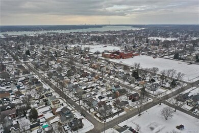 428 Stanley St, North Tonawanda, NY 14120 - photo 4