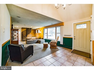 1267 Thompson Rd, Abington, PA 19001 - photo 3