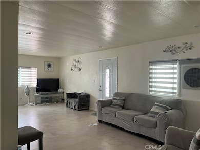 26871 Alessandro Blvd unit 86, Moreno Valley, CA 92555 - photo 3