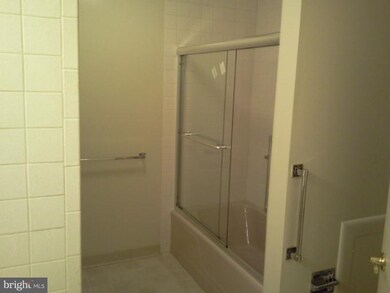 3507 S Leisure World Blvd unit 2C, Silver Spring, MD 20906 - photo 7