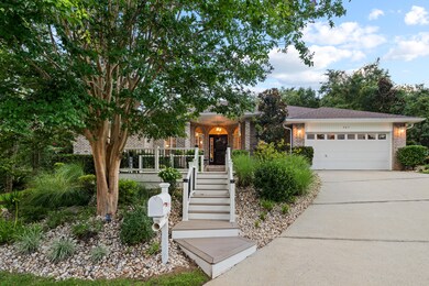 305 Grey Fox Circle