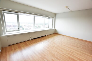 Tower Plaza unit 20L, Ann Arbor, MI 48104 - photo 3