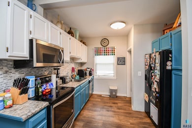 3801 S Hawthorne Ave, Sioux Falls, SD 57105 - photo 3