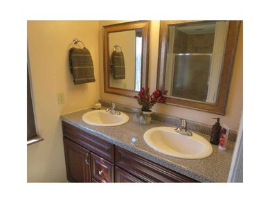 Master Bath/Spa.