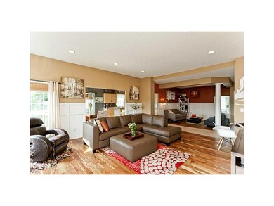 Family Room-L1.