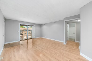 1755 S Washington St unit 1755, Naperville, IL 60565 - photo 6