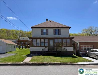 110 Grove St, McAdoo, PA 18237 - photo 2