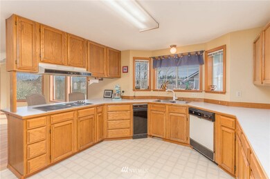 5819 48th St W, University Place, WA 98467 - photo 4