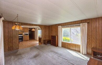 Windows on all sides!