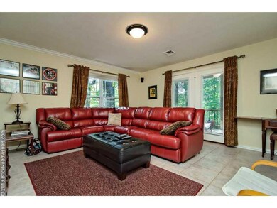Living Room. Big living room with access to the balcony!