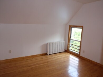 51 E Center St, Rutland, VT 05701 - photo 6
