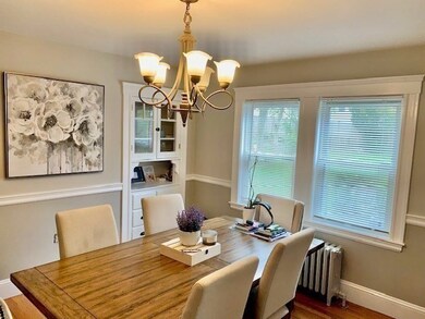 48 Loveland Rd unit 1, Brookline, MA 02445 - photo 5