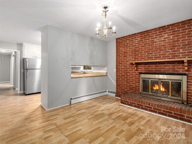 121 Rock Hill Rd, Asheville, NC 28803 - photo 4