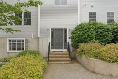170 E Grand Ave unit 8, Old Orchard Beach, ME 04064 - photo 6