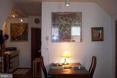 819 N Jackson St unit 1, Wilmington, DE 19806 - photo 4