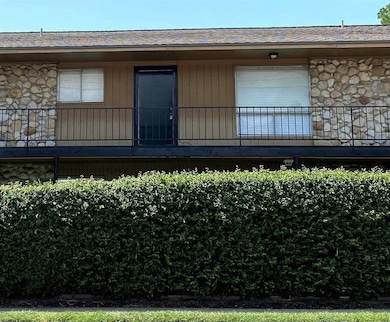 1529 Wirt Rd unit 30, Houston, TX 77055 - photo 7