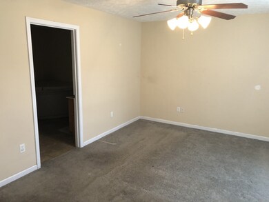 1039 Indian Springs Cir, Manchester, TN 37355 - photo 7