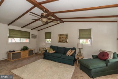 505 Martin Ave, Mount Joy, PA 17552 - photo 2