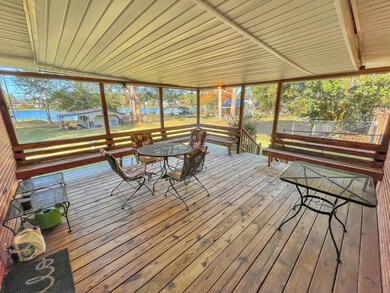 209 Lakeview Dr, Sylvester, GA 31791 - photo 3