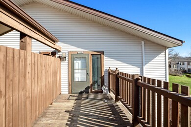 2nd Floor Unit w/ Private Entry!