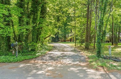 1485 Brownstone Hills Dr, Asheboro, NC 27205 - photo 6