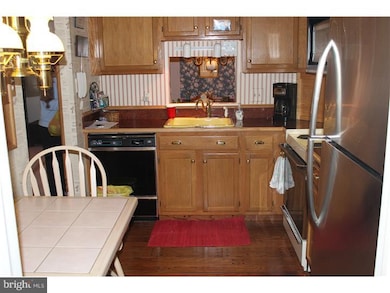 2406B Toddsbury Ct unit 2406B, Mount Laurel, NJ 08054 - photo 3