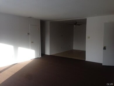 914 N 12th St unit 7, Allentown, PA 18102 - photo 2