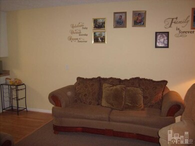 312 S Campbell St, Burgaw, NC 28425 - photo 5