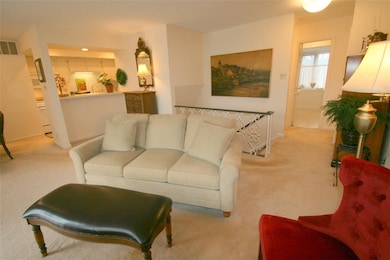 1145 Canterbury Ct unit 1145-B, Indianapolis, IN 46260 - photo 5