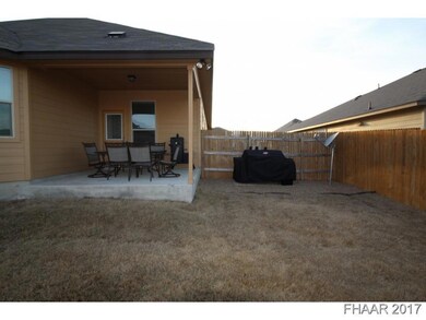 1222 Hogg Ct, Copperas Cove, TX 76522 - photo 6