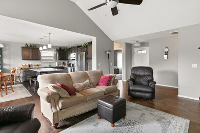 868 E Striper Dr, Nixa, MO 65714 - photo 6