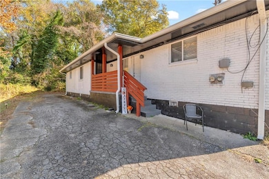 1101 Cordova St SW, Atlanta, GA 30310 - photo 2