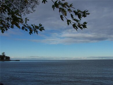 Public access to Lake Ontario