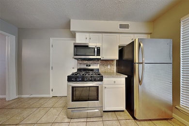 12 N Brook Pebble Ct, Spring, TX 77380 - photo 5