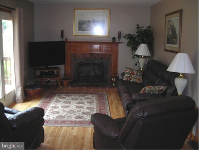9030 Mentzer Gap Rd, Waynesboro, PA 17268 - photo 4