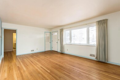2698 Woodstock