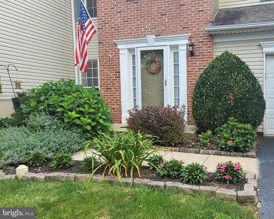 838 Long Meadow Dr, Chalfont, PA 18914 - photo 2